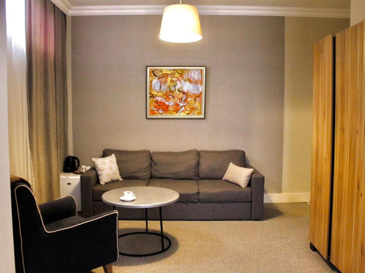 Boutique Hotel Amra ซุคุม ภายนอก รูปภาพ