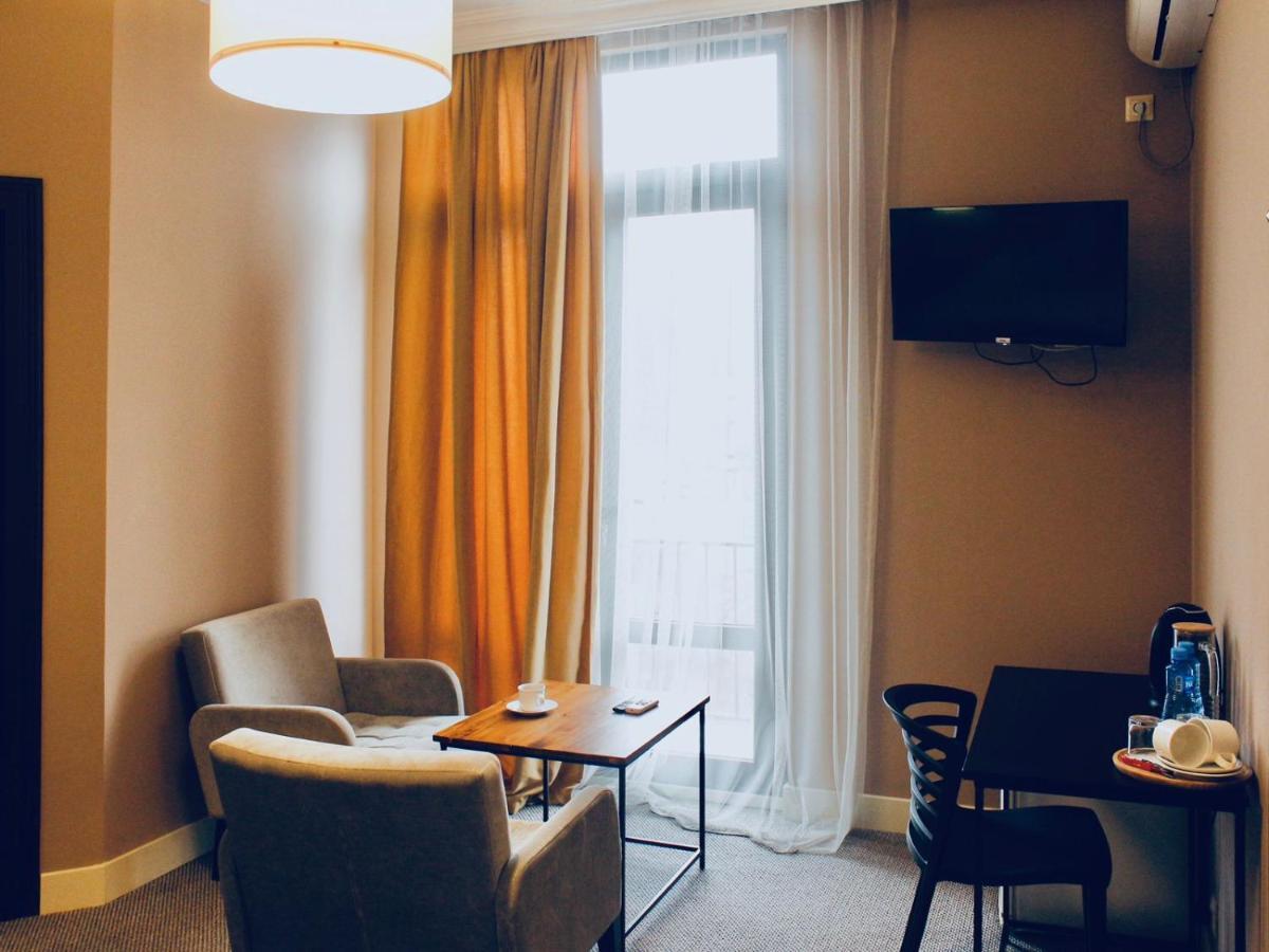 Boutique Hotel Amra ซุคุม ภายนอก รูปภาพ
