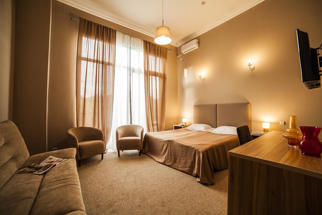 Boutique Hotel Amra ซุคุม ภายนอก รูปภาพ