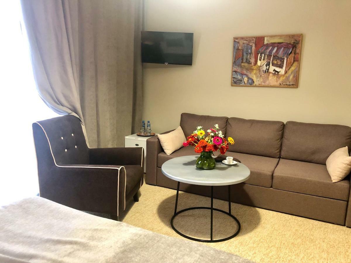 Boutique Hotel Amra ซุคุม ภายนอก รูปภาพ
